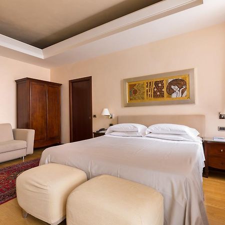 Hotel Liassidi Palace Венеция Екстериор снимка
