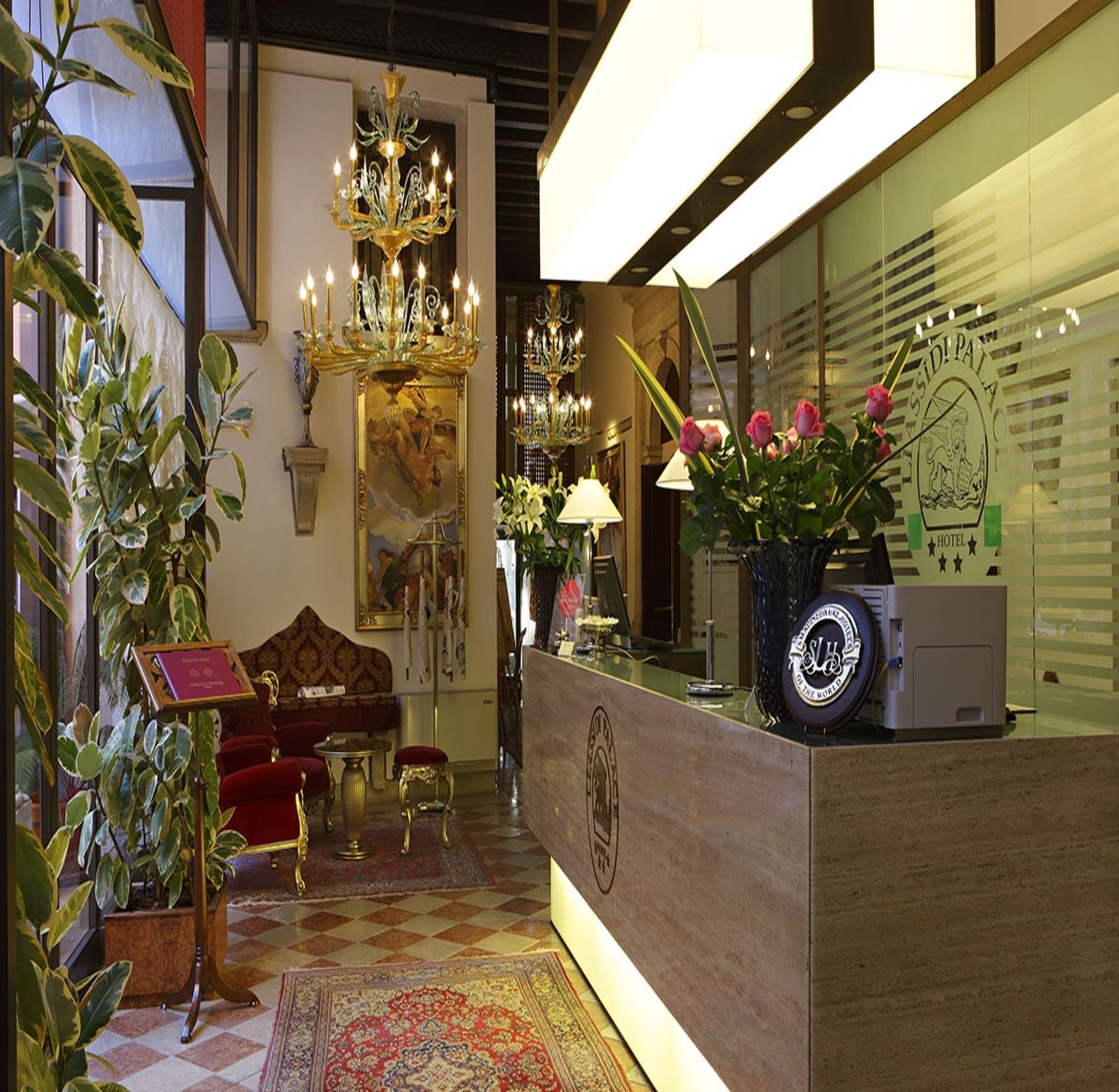 Hotel Liassidi Palace Венеция Екстериор снимка