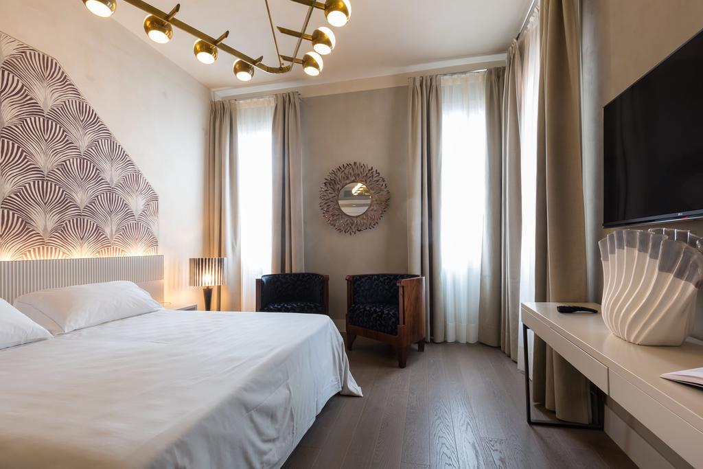 Hotel Liassidi Palace Венеция Екстериор снимка