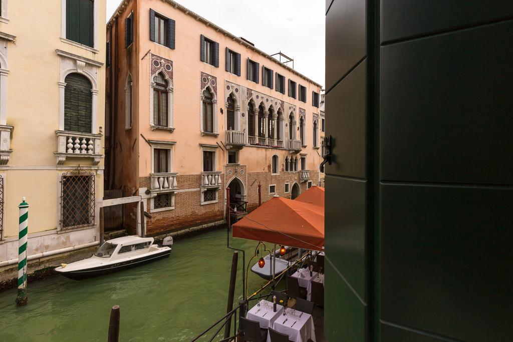 Hotel Liassidi Palace Венеция Екстериор снимка